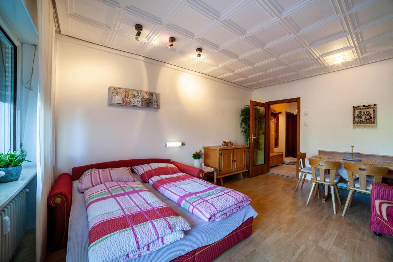 Ferienwohnung Ella เมราโน ภายนอก รูปภาพ
